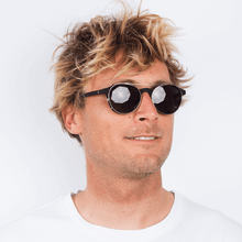 Load image into Gallery viewer, Chamberí Clip-On Man