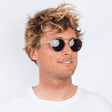 Load image into Gallery viewer, Chamberí Coconut Milk Man