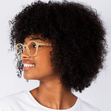 Load image into Gallery viewer, Chamberí Honey Woman