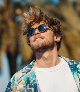 Le Marais Clip-On Man